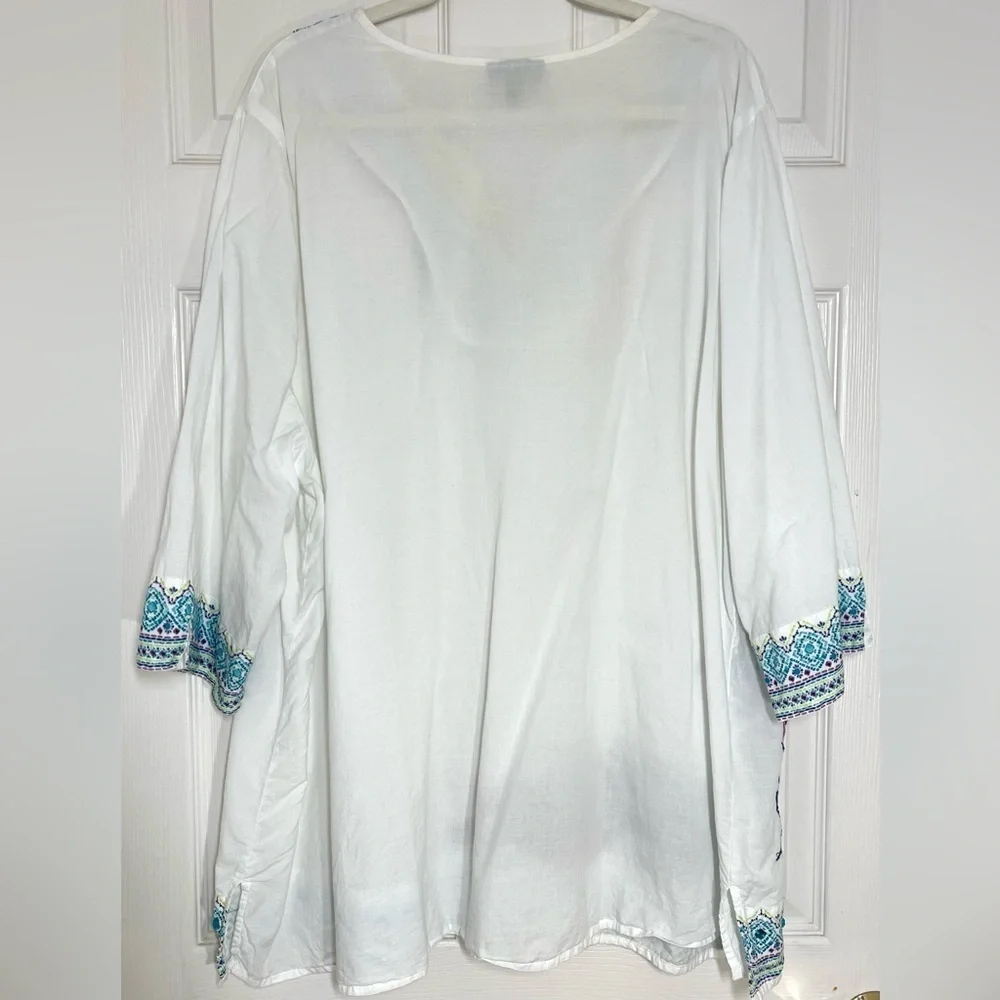 Catherine’s Women’s Plus Size Embroidered Beaded Tunic Top Size 3X 26/28W, White